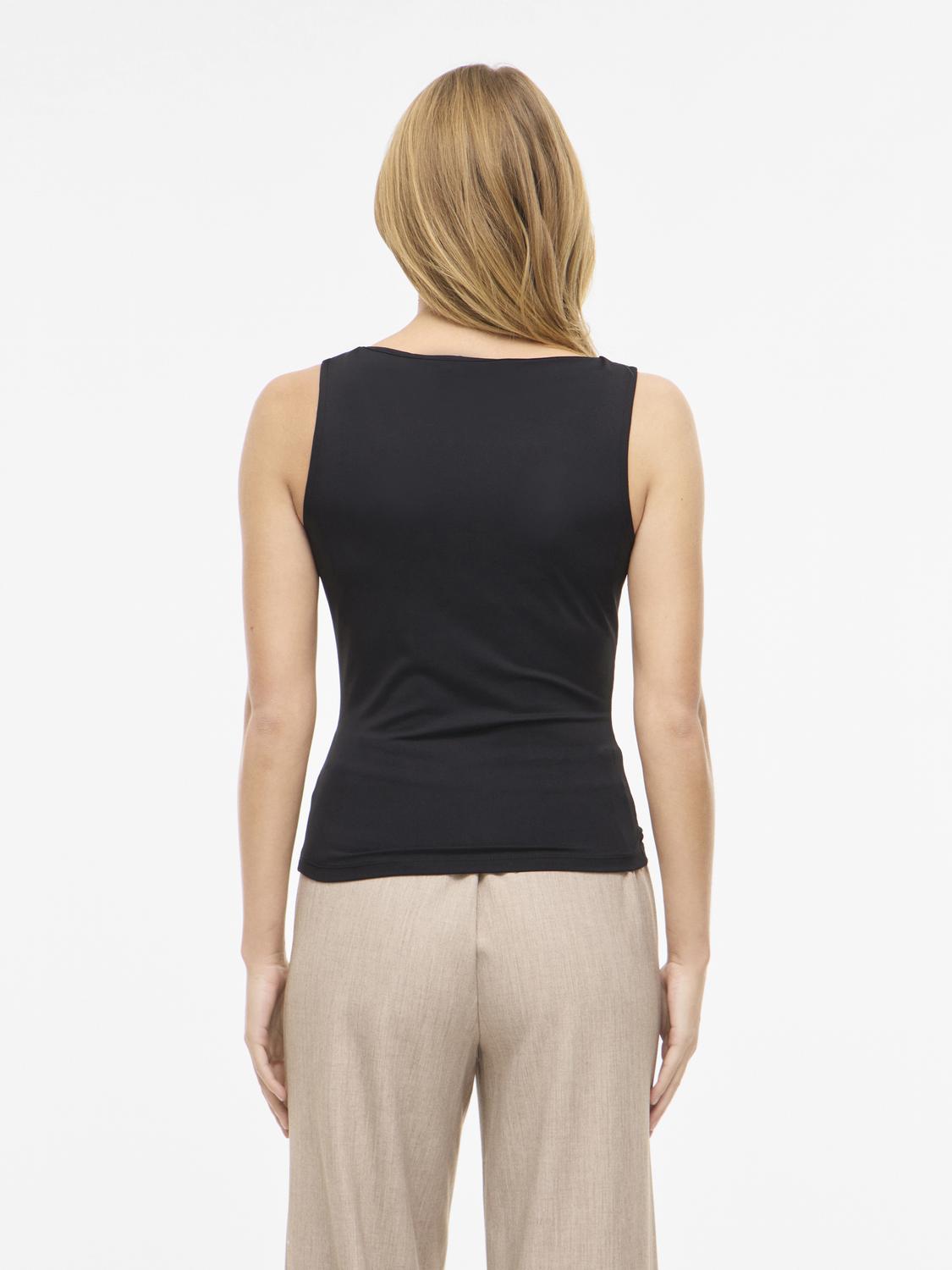 model_shot-back